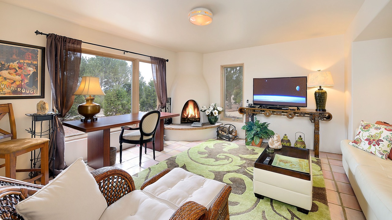 Photo of Livingroom in West Alameda
