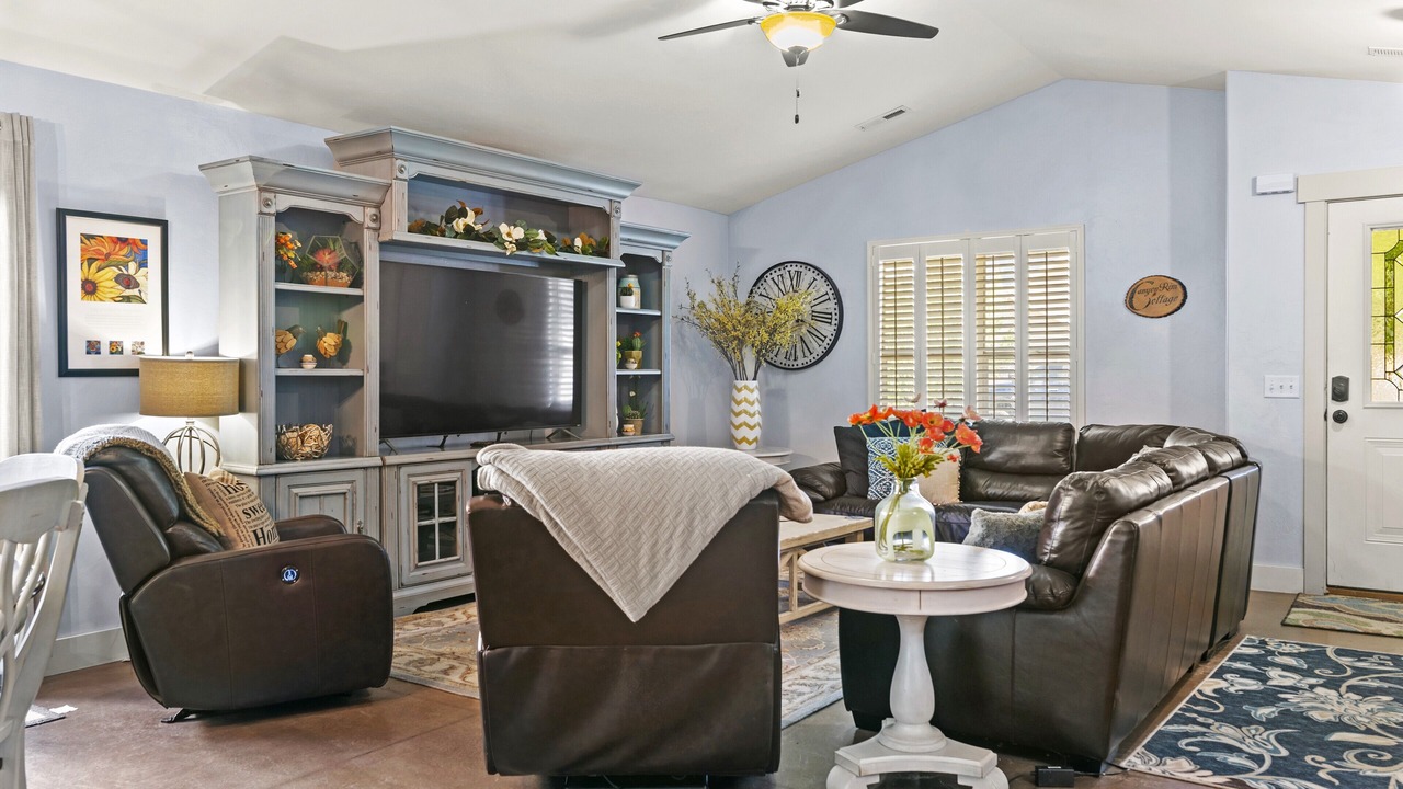 Photo of Livingroom in Moab South Valley
