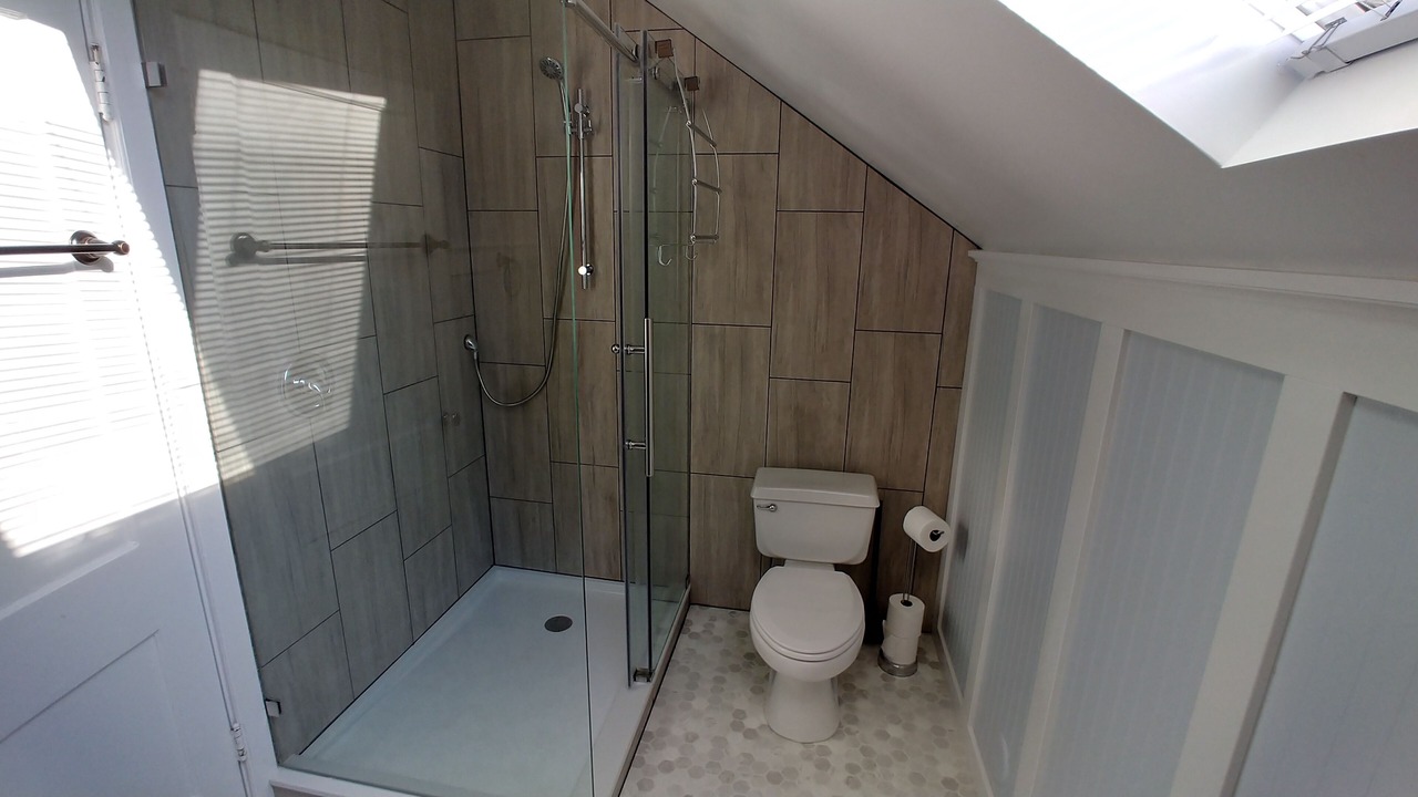 Photo of Bathroom in Lakeside
