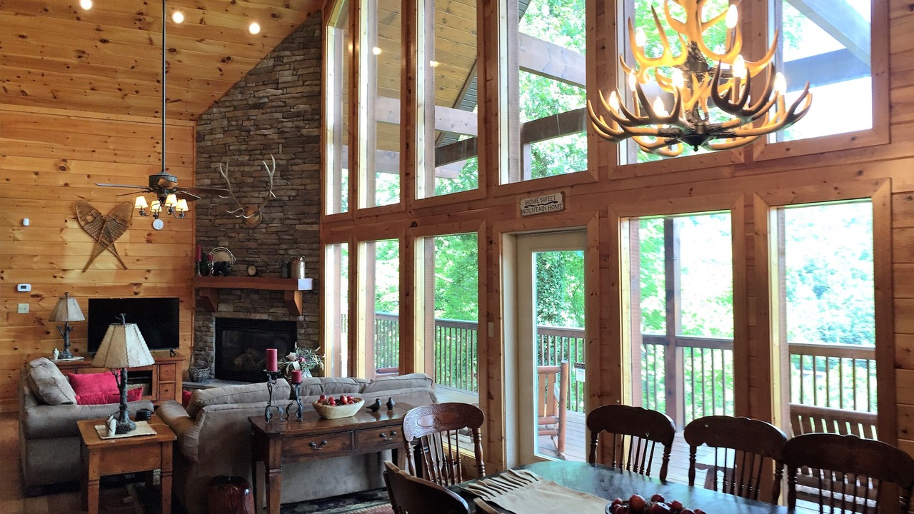 Photo of Bedroom in Wears Valley