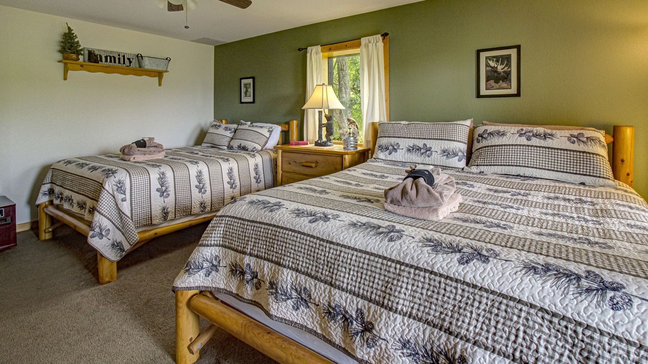 Photo of Bedroom in Wears Valley