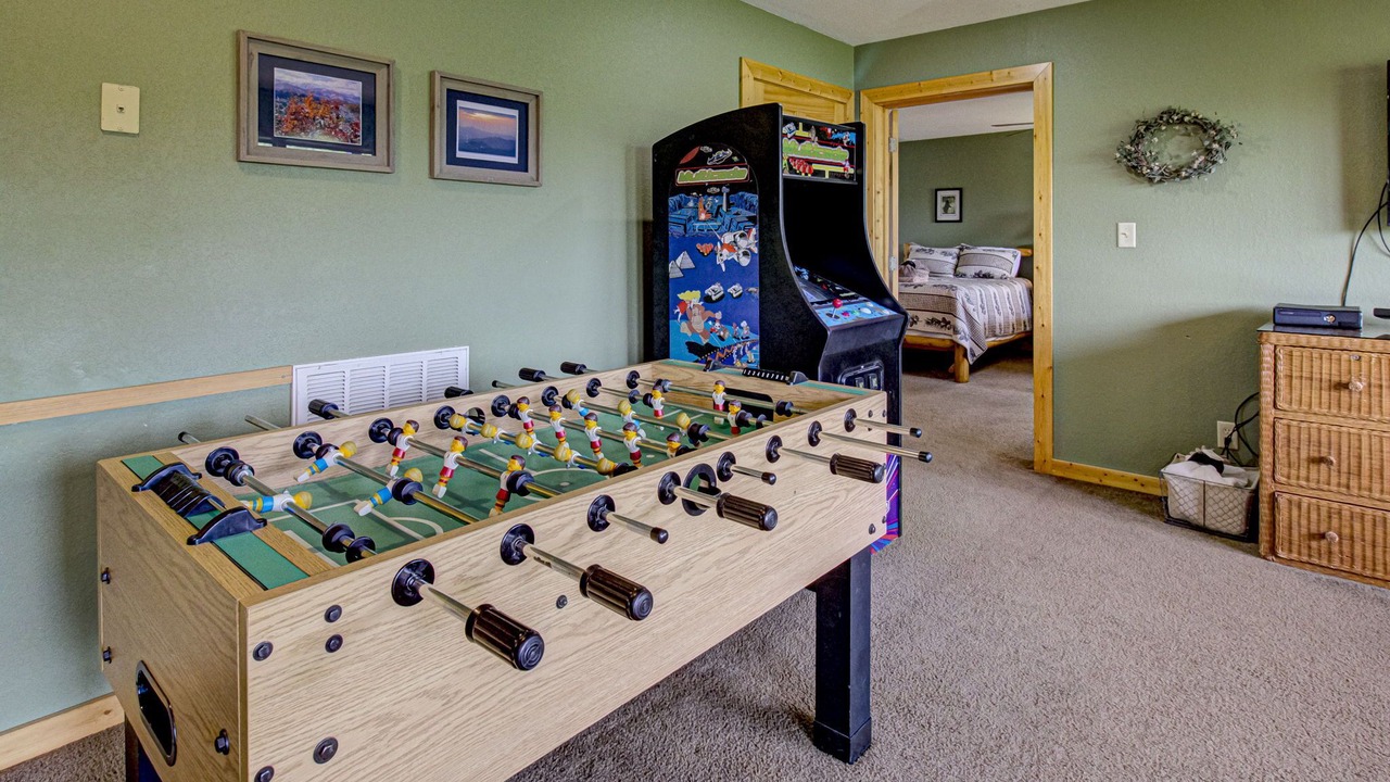 Photo of Bedroom in Wears Valley