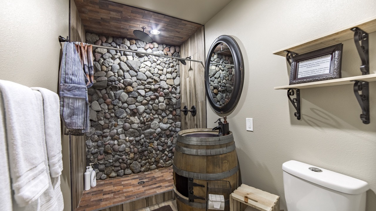 Photo of Bathroom in Glacier