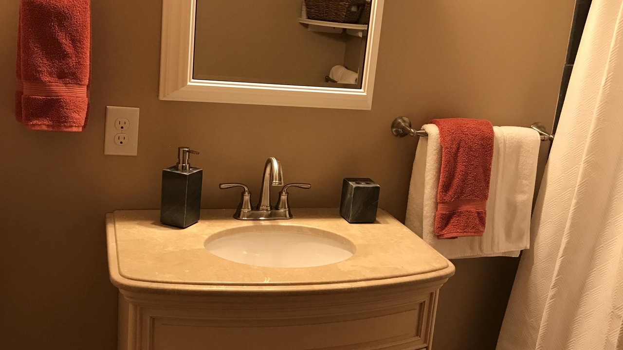 Photo of Bathroom in Dundee-Happy Hollow Historic District