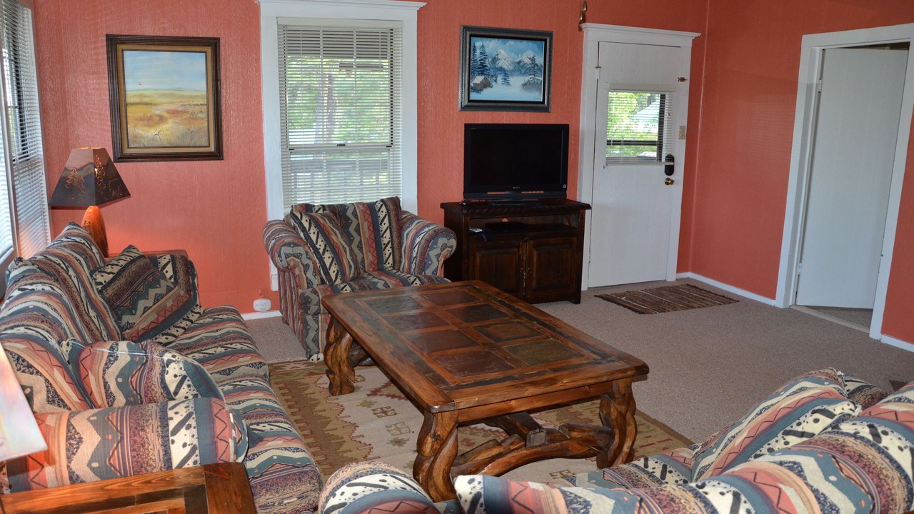 Photo of Livingroom in Cloudcroft