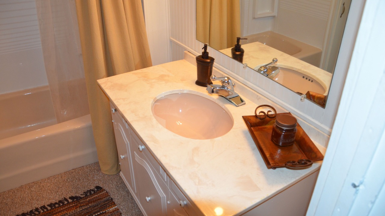 Photo of Bathroom in Cloudcroft