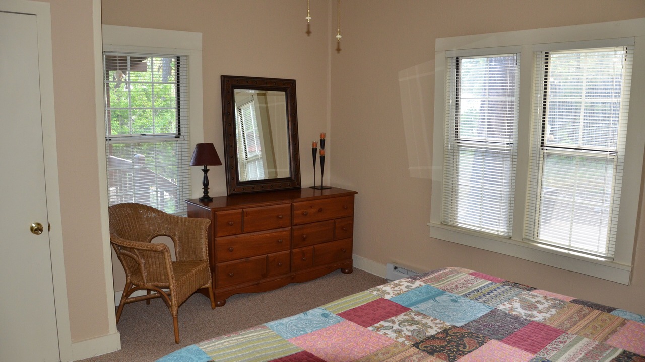 Photo of Bedroom in Cloudcroft