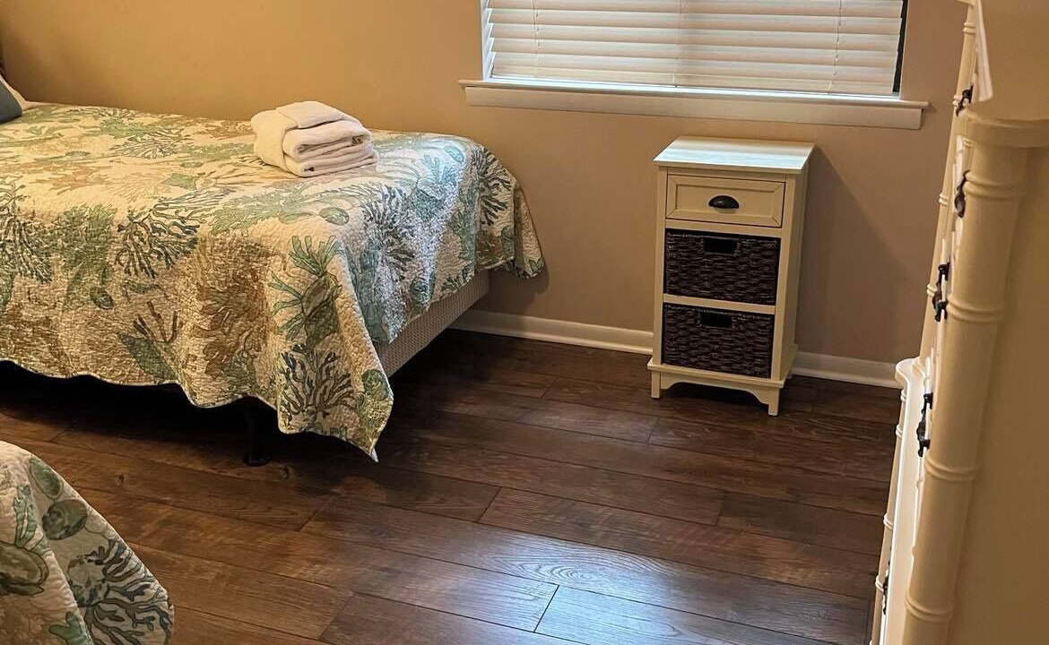 Photo of Bedroom in Folly Field