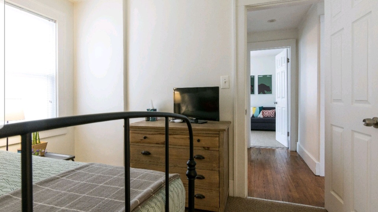 Photo of Bedroom in Royal Oak