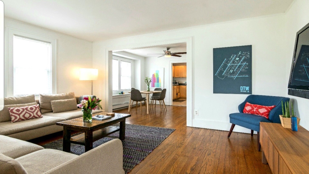 Photo of Livingroom in Royal Oak