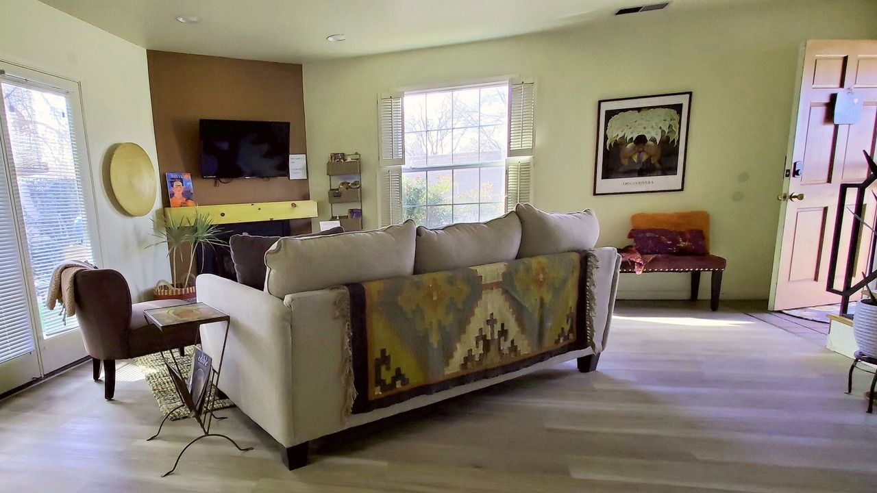 Photo of Livingroom in West Park