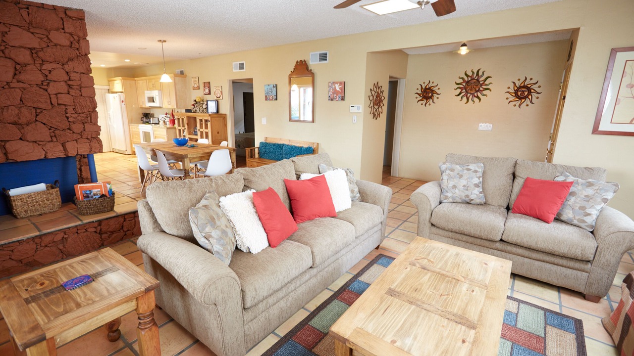 Photo of Livingroom in La Quinta Cove