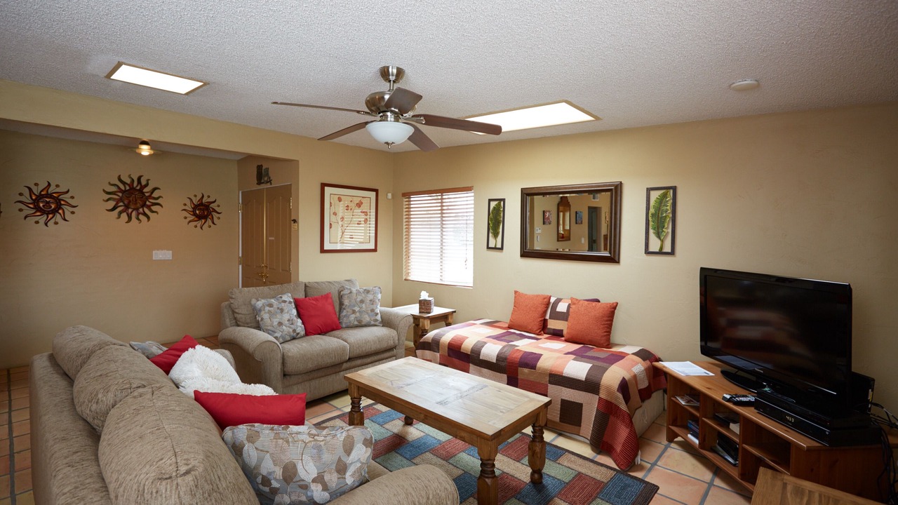 Photo of Bedroom in La Quinta Cove