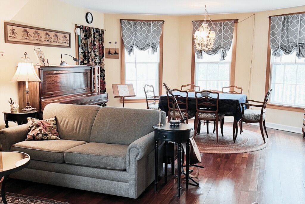 Photo of Livingroom in Fennville