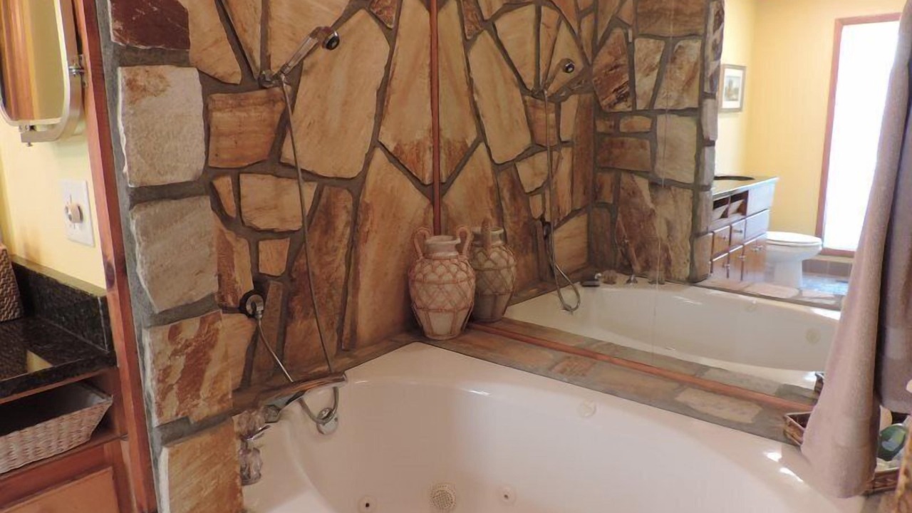 Photo of Bedroom in Ellijay