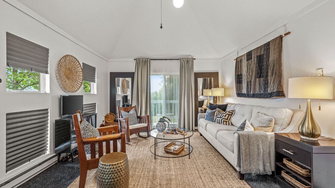 Photo of Livingroom in Great Cacapon