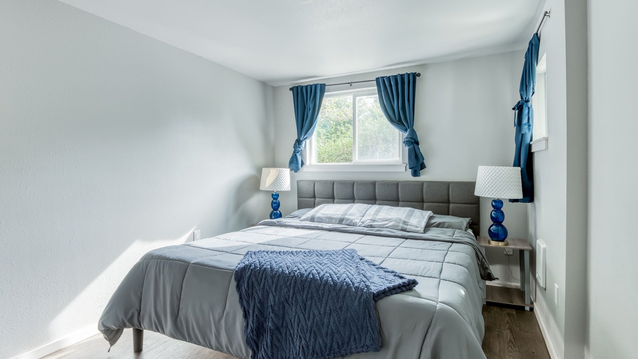 Photo of Bedroom in Otter Rock