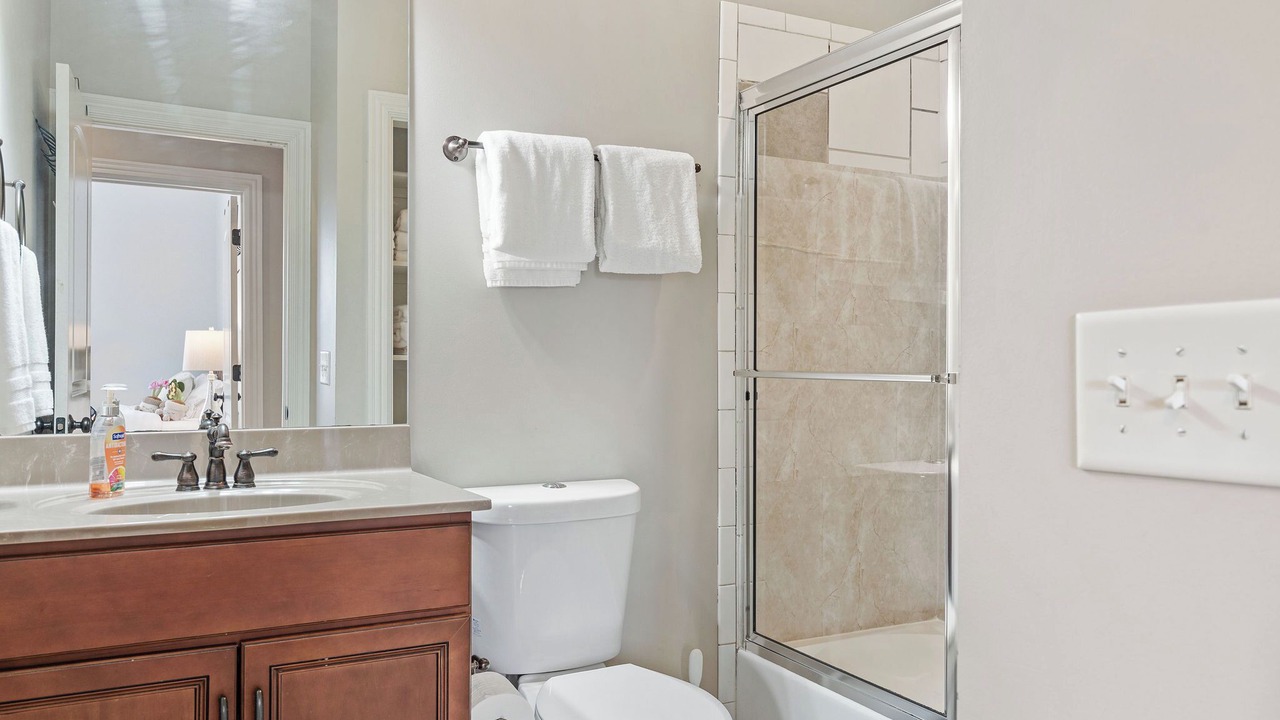 Photo of Bathroom in Hope Gardens