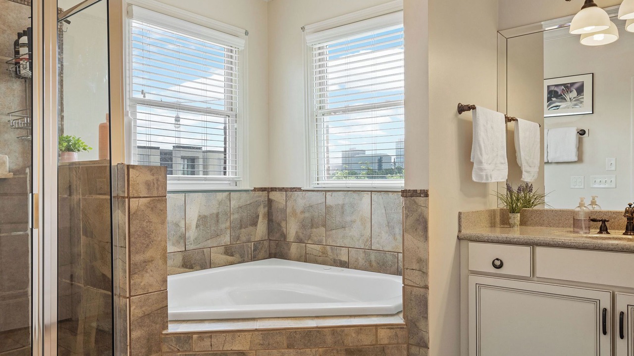 Photo of Bathroom in Hope Gardens
