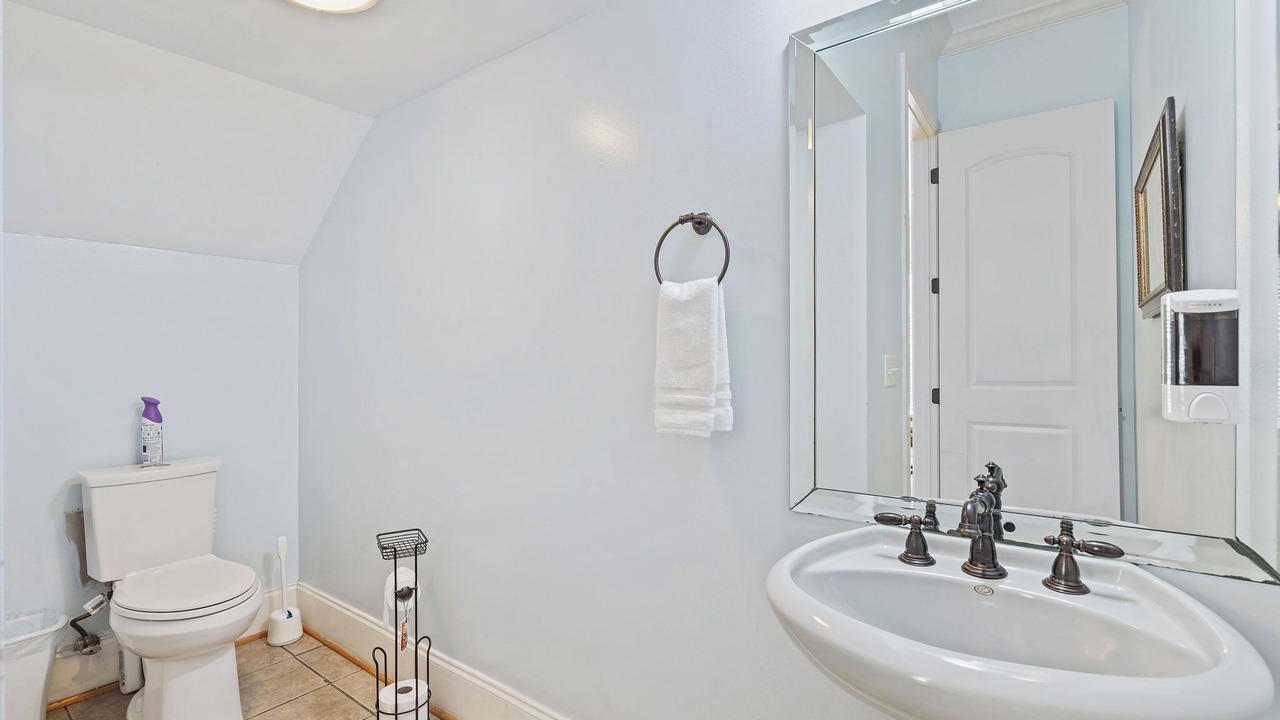 Photo of Bathroom in Hope Gardens