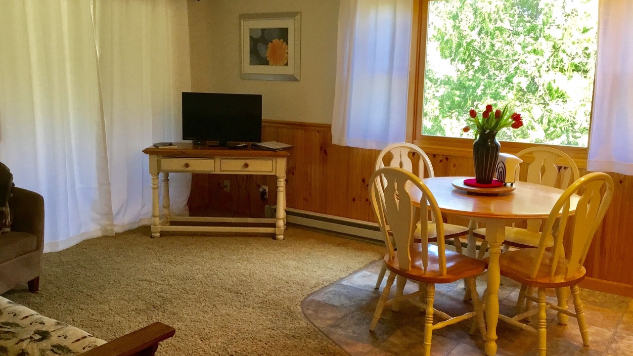 Photo of Livingroom in Bayfield