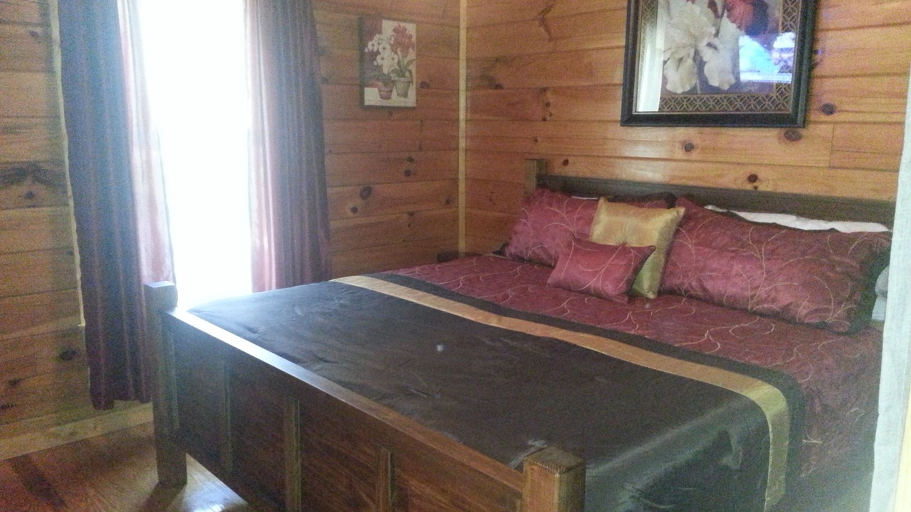 Photo of Bedroom in Pigeon Forge