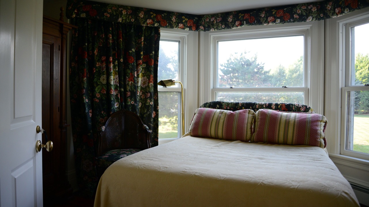 Photo of Bedroom in Skaneateles