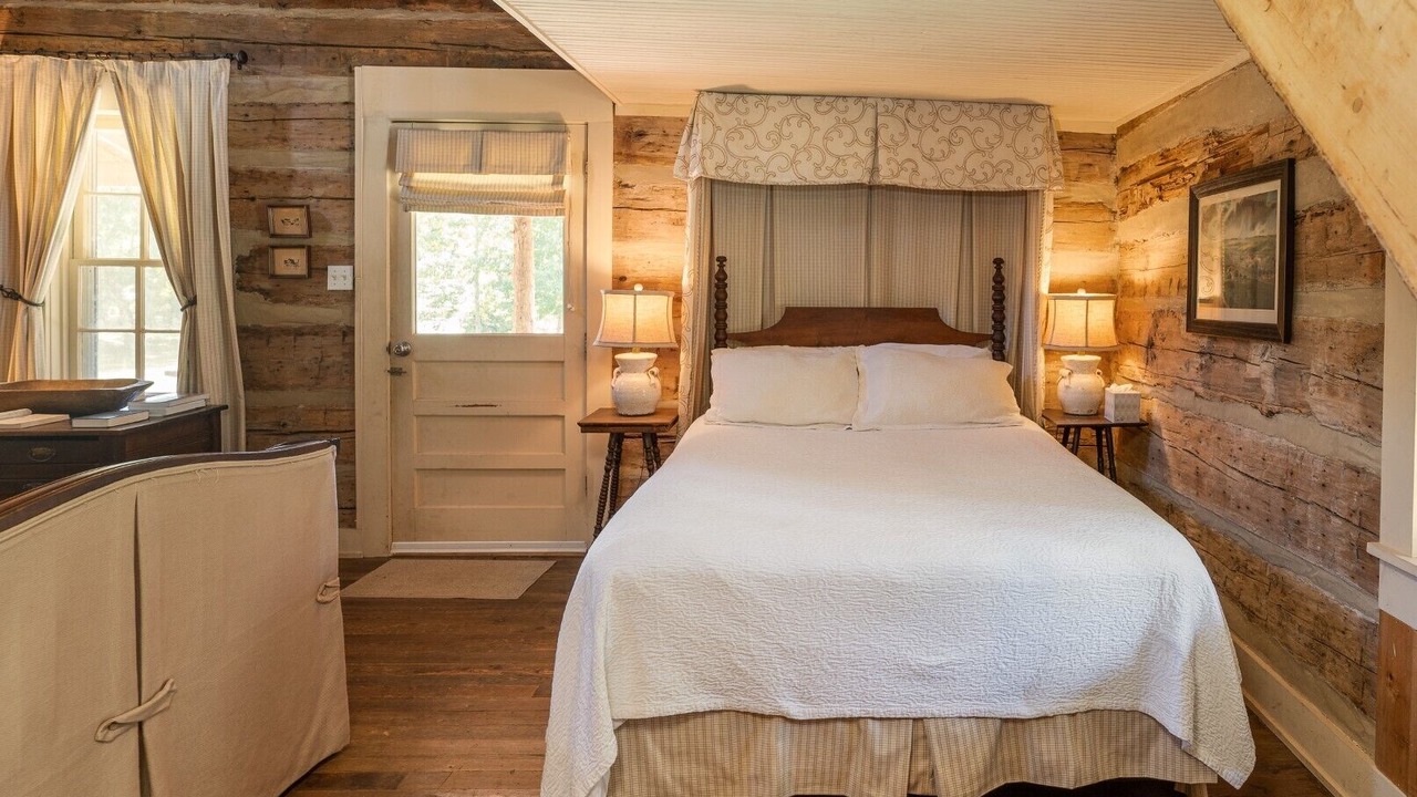 Photo of Bedroom in Bells