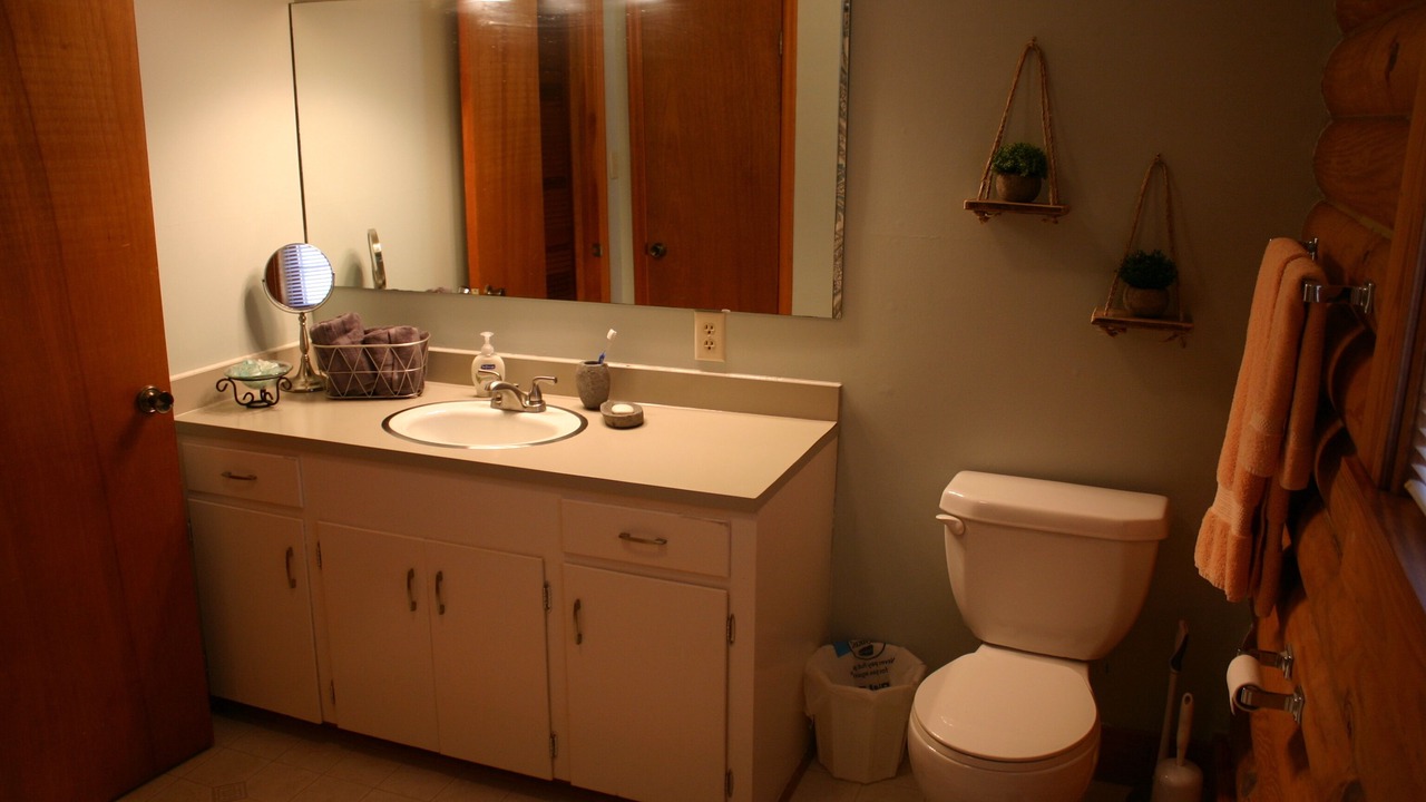 Photo of Bathroom in Leesville