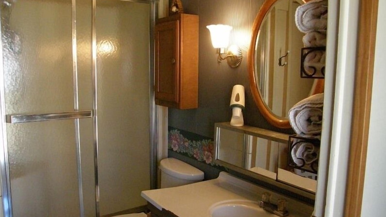 Photo of Bathroom in Wynnburg