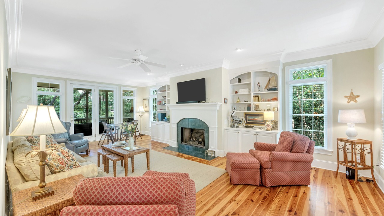Photo of Livingroom in Seabrook Island