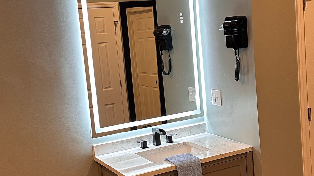 Photo of Bathroom in Glencliff