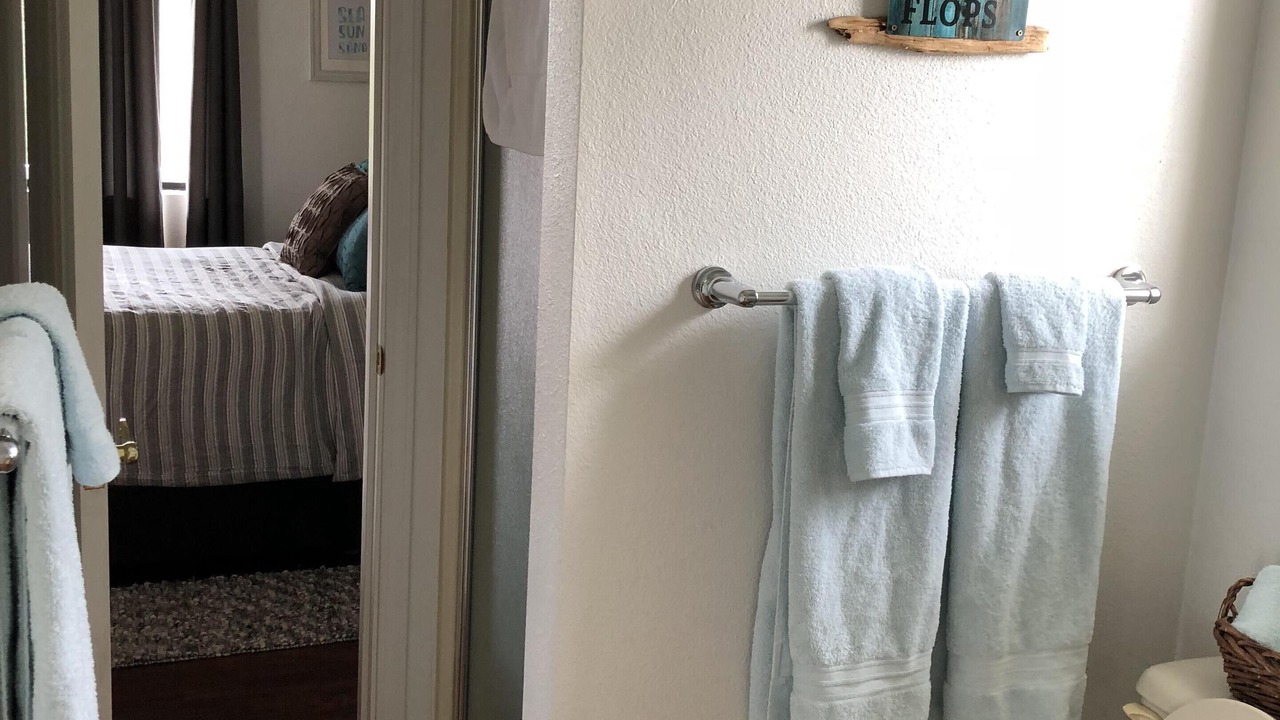 Photo of Bathroom in Harbor