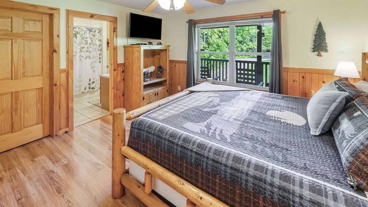 Photo of Bedroom in Sevierville