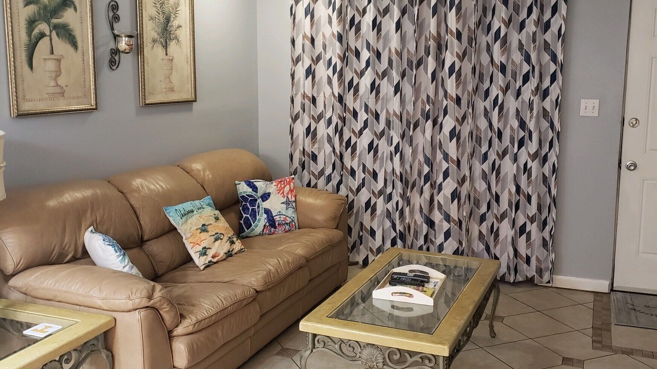 Photo of Livingroom in Fort Walton Beach