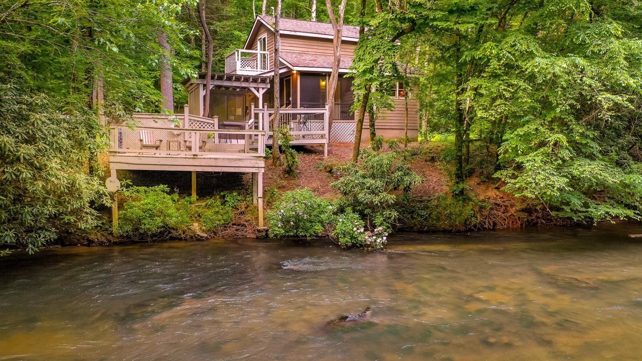 Photo of Others in Ellijay