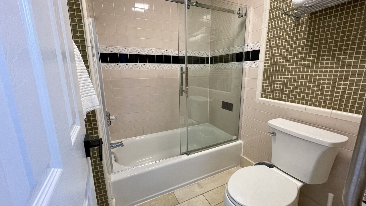 Photo of Bathroom in Croatan Beach