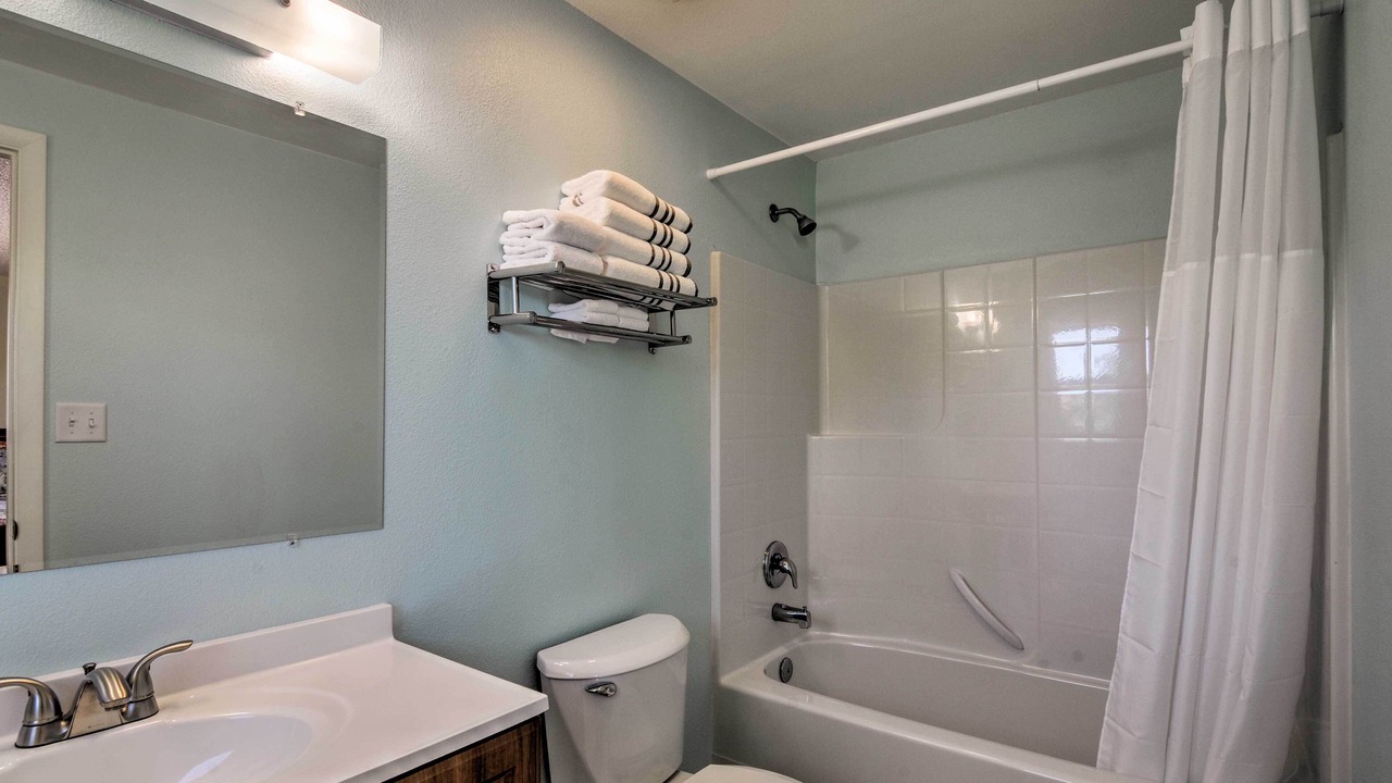 Photo of Bathroom in Cannonville