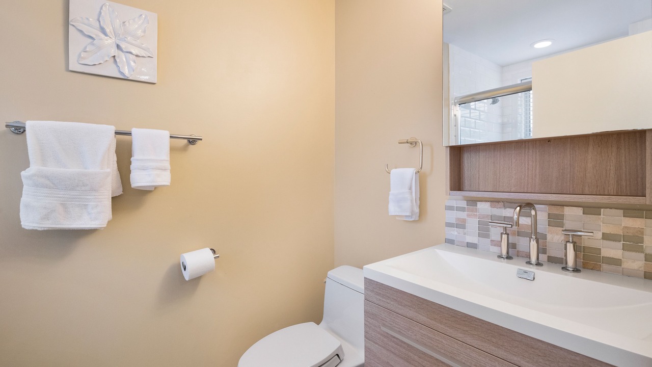 Photo of Bathroom in Central Beach