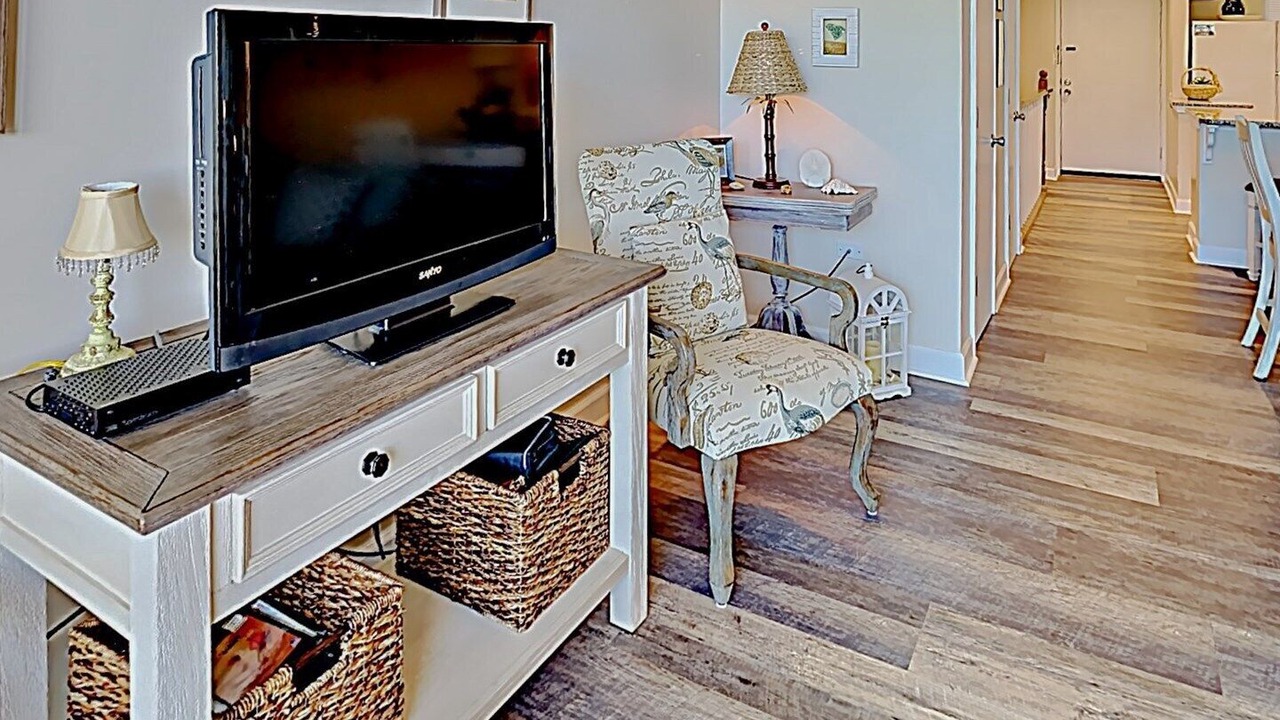 Photo of Bedroom in North Litchfield Beach