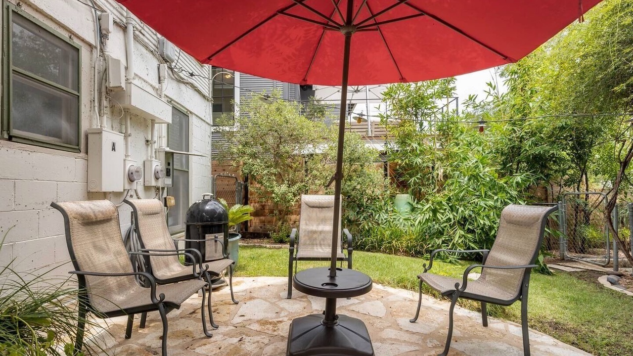 Photo of Patio Balcony in Clarksville