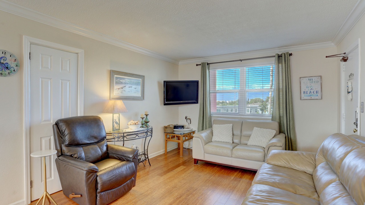 Photo of Livingroom in St. Pete Beach