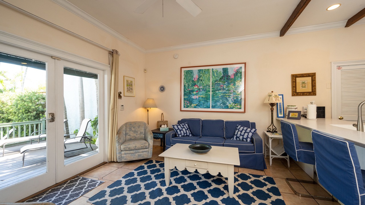Photo of Livingroom in Downtown