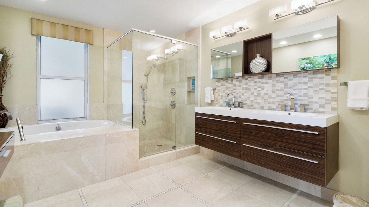 Photo of Bathroom in Central Beach