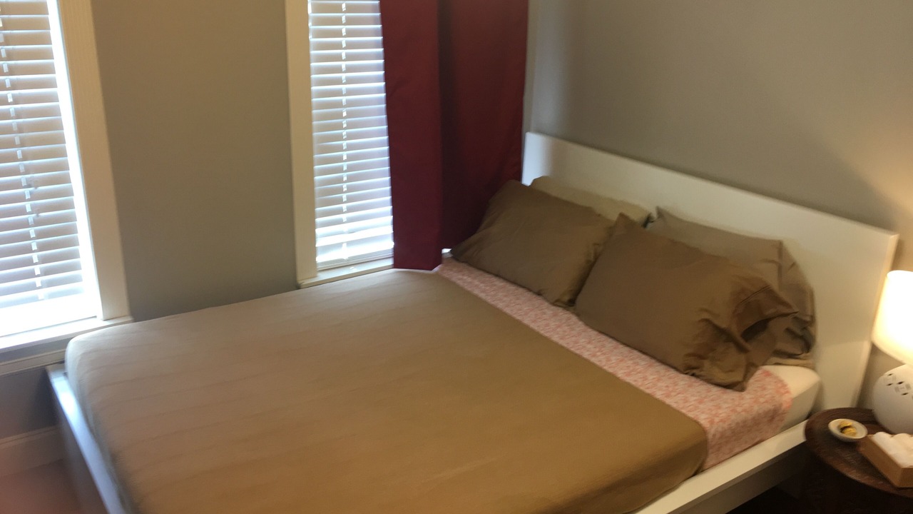Photo of Bedroom in Neartown