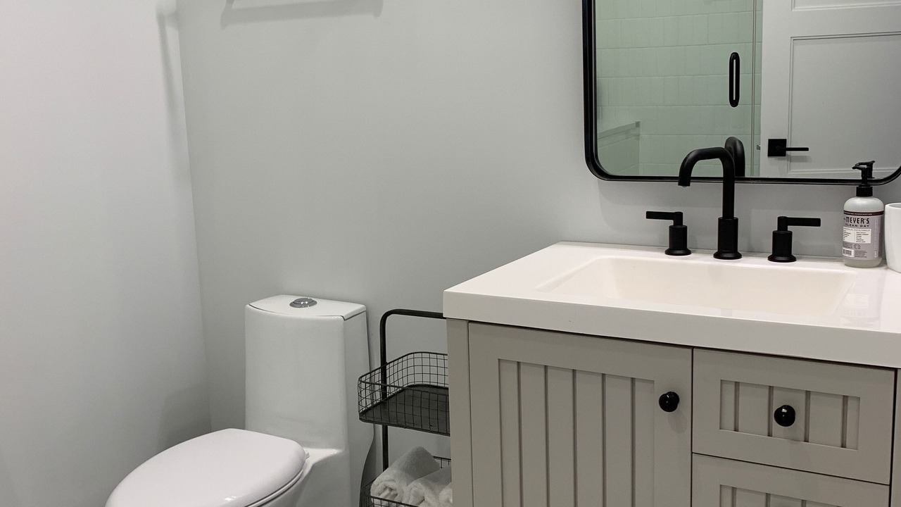 Photo of Bathroom in Union Pier