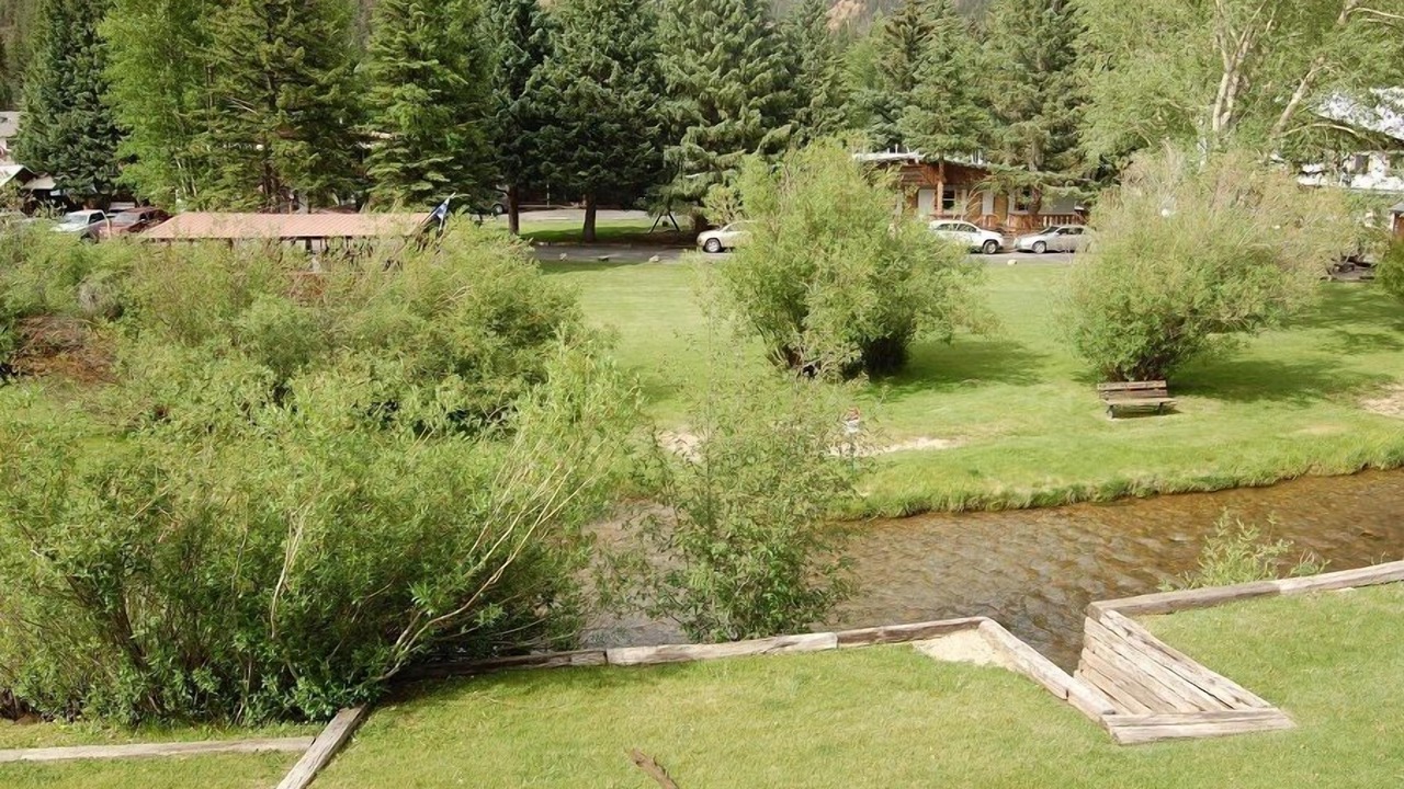 Photo of Others in Red River