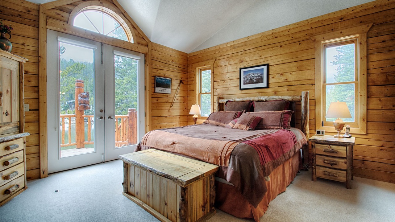 Photo of Livingroom in Saint Mary's