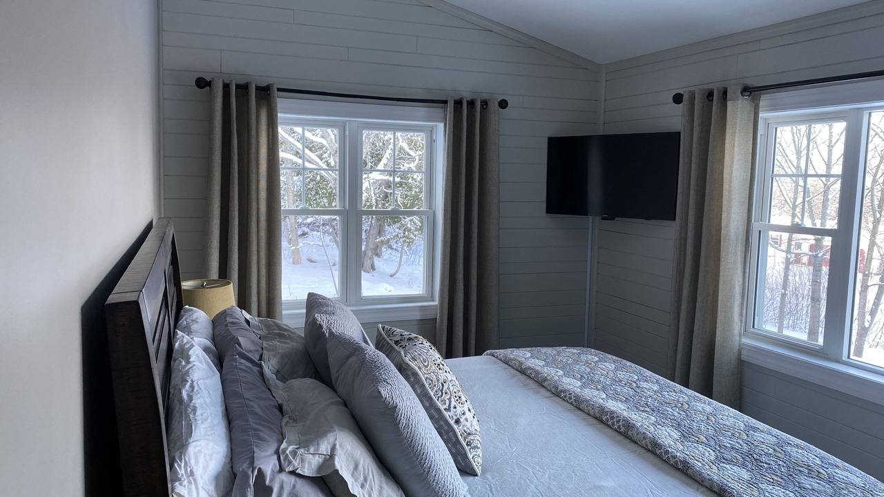 Photo of Bedroom in Grand Marais