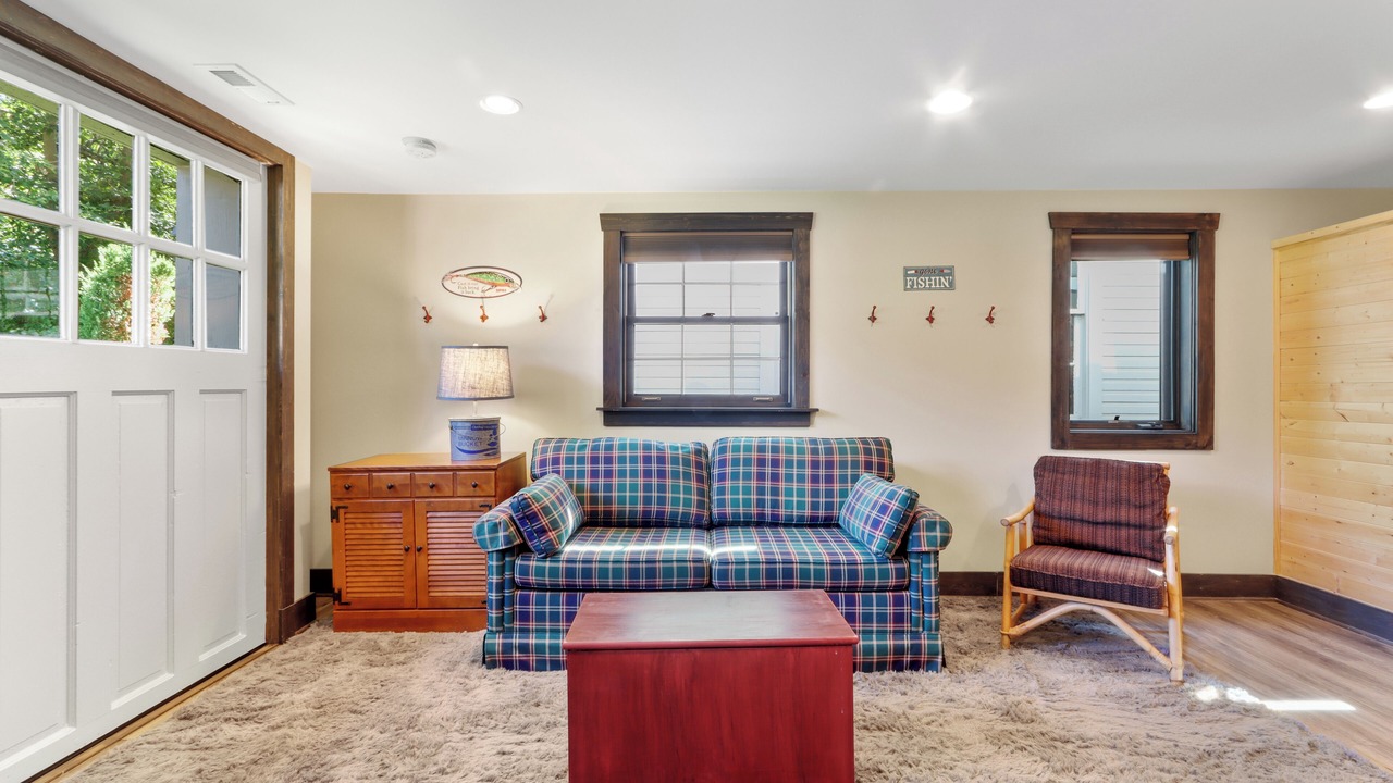 Photo of Bedroom in Williams Bay